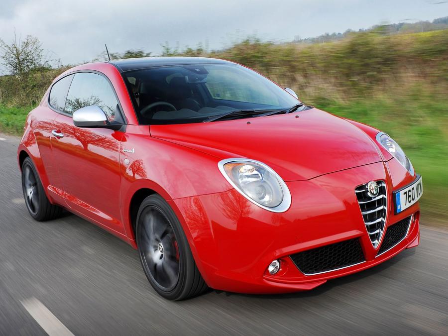  Alfa Romeo MiTo Sportiva 2013 года  (UK) (фото 25 из 27)